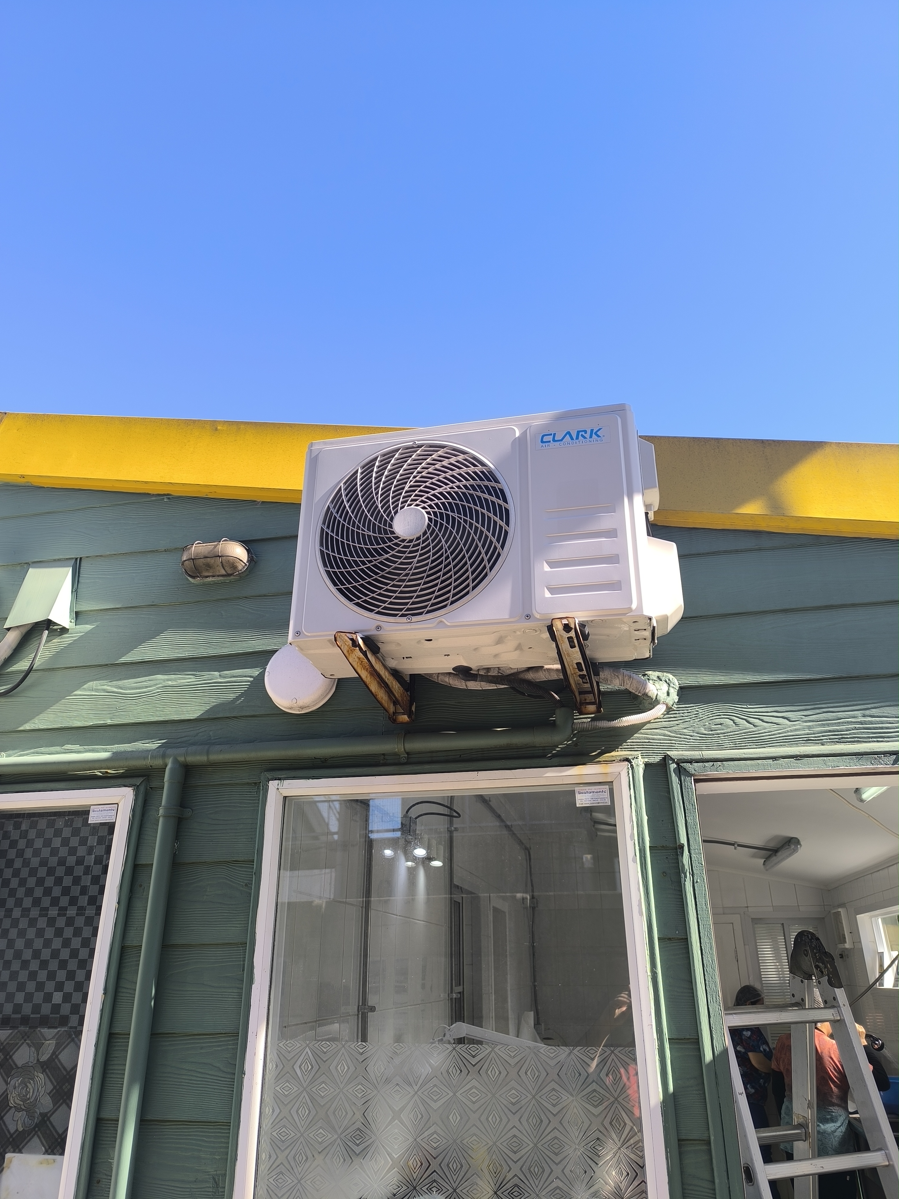 Venta de equipos de aire acondicionado Clark